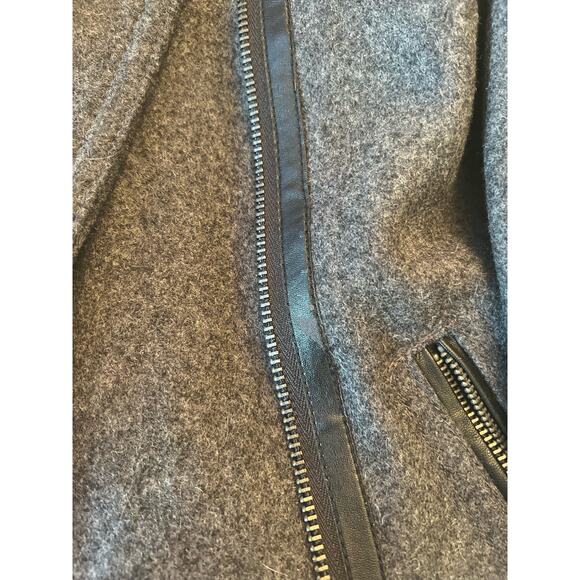 Gap Grey Women's Wool Blend Coat w/Black Leather Trim Size XS - Picture 6 of 6